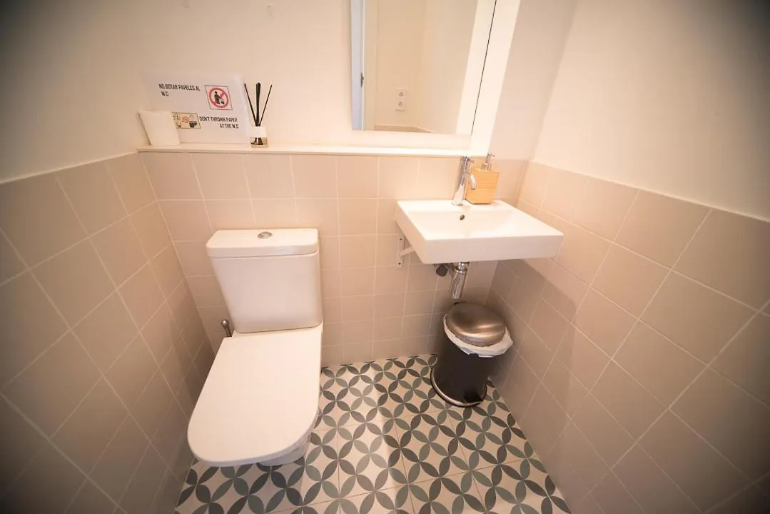 Private Room By Bcn Center Barcelona Hostel