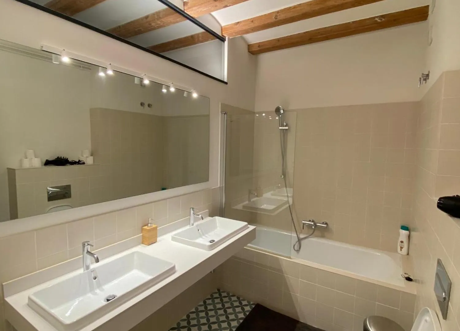 Private Room By Bcn Center Barcelona Spain